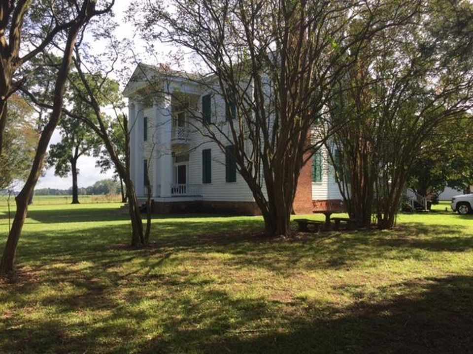 1852 Greek Revival Hamilton, MS Old House Dreams