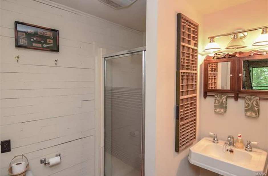 Cook Station, MO Old House Dreams