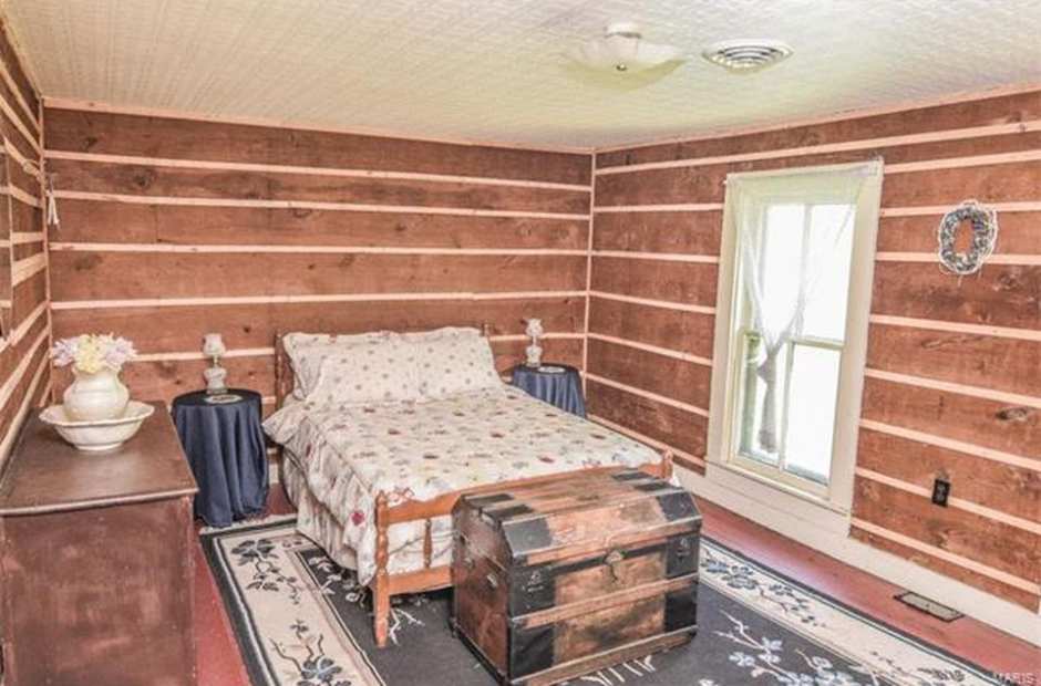 Cook Station, MO Old House Dreams