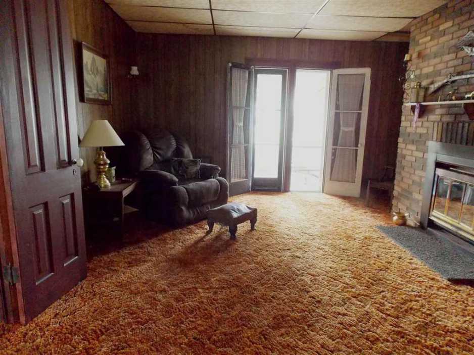 1867 Warren, IL Old House Dreams