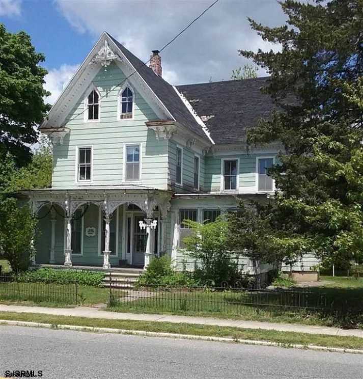 c. 1880 Gothic Revival Port Norris, NJ Old House Dreams