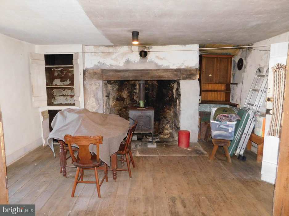 c. 1800 Burnt Cabins, PA Old House Dreams