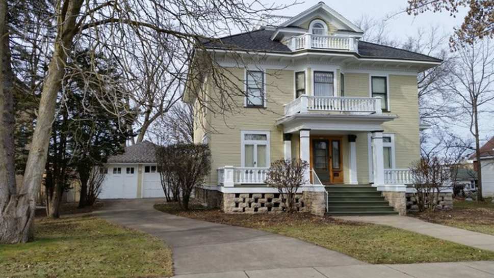 1904 Colonial Revival Marshfield, WI Old House Dreams