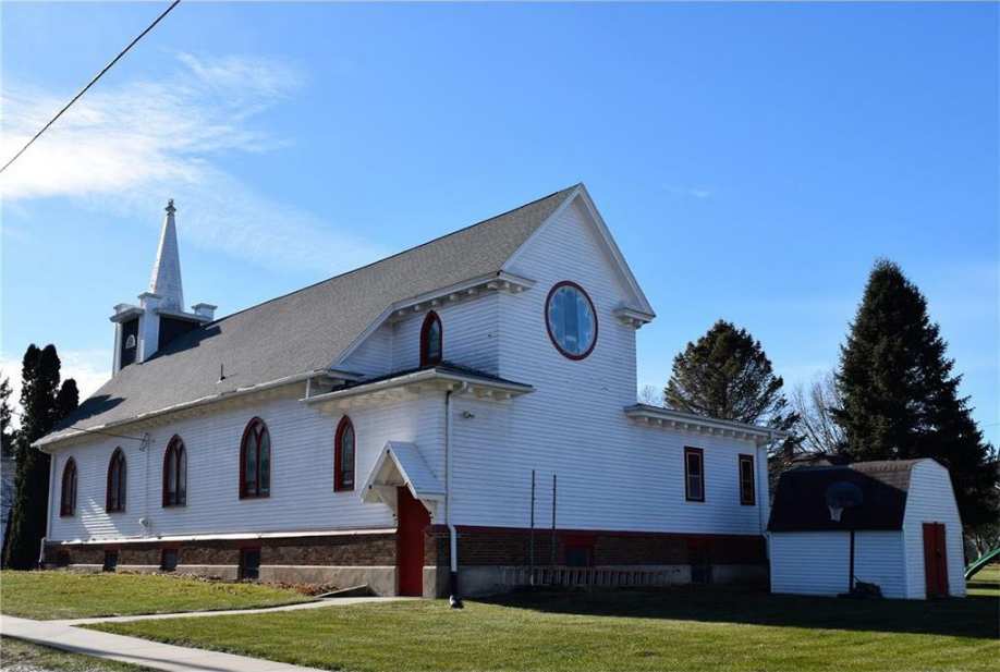 1906 Church Lisbon, IA Old House Dreams