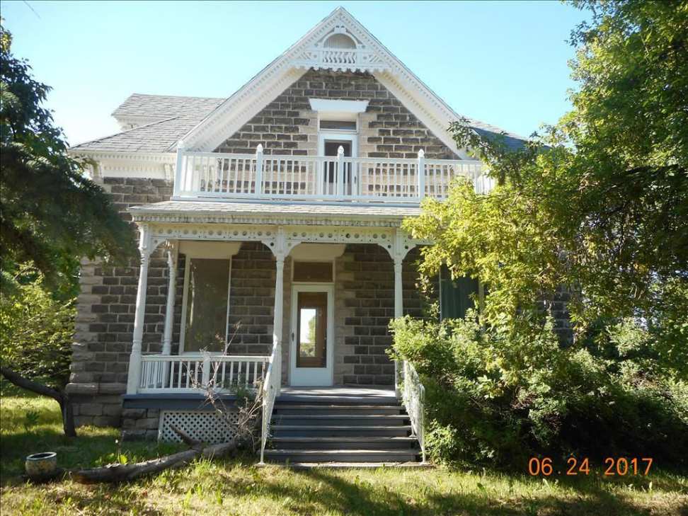 1898 Menan, ID Old House Dreams