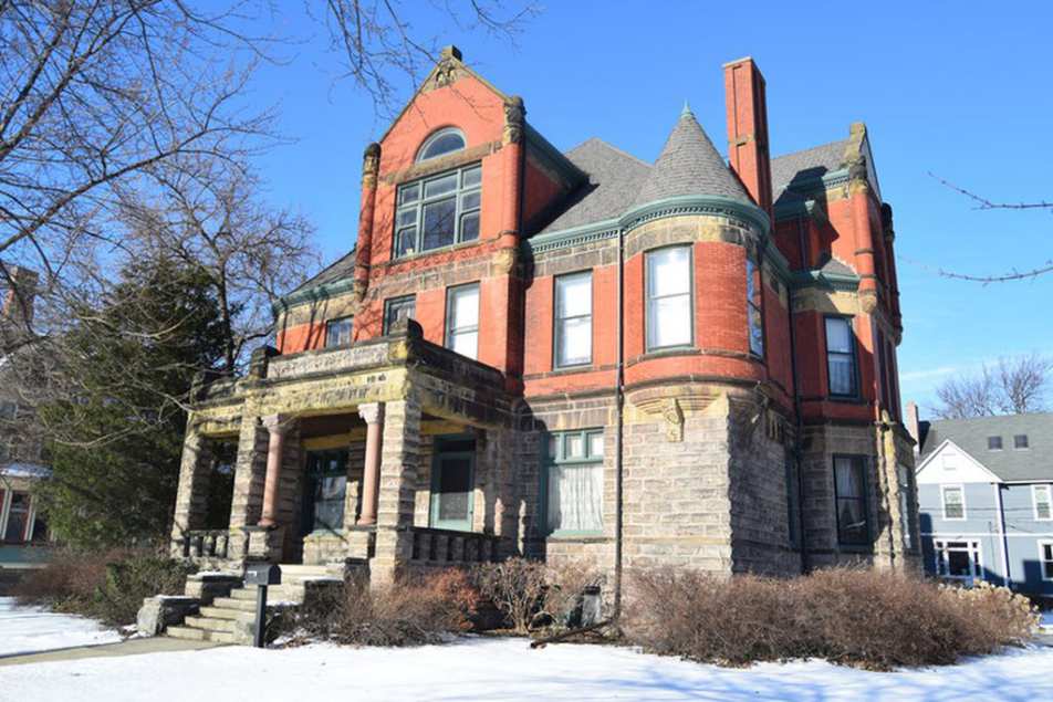 c. 1891 Romanesque Bay City, MI Old House Dreams