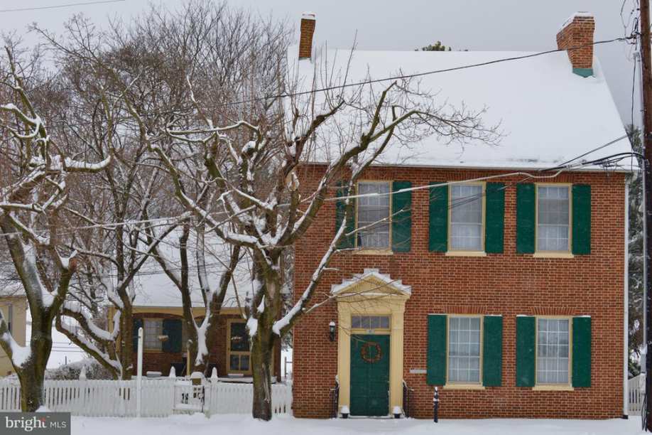c. 1830 Burkittsville, MD Old House Dreams