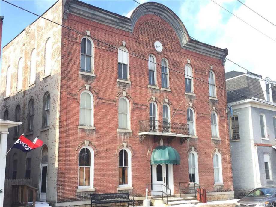 c. 1880 Attica, NY Old House Dreams