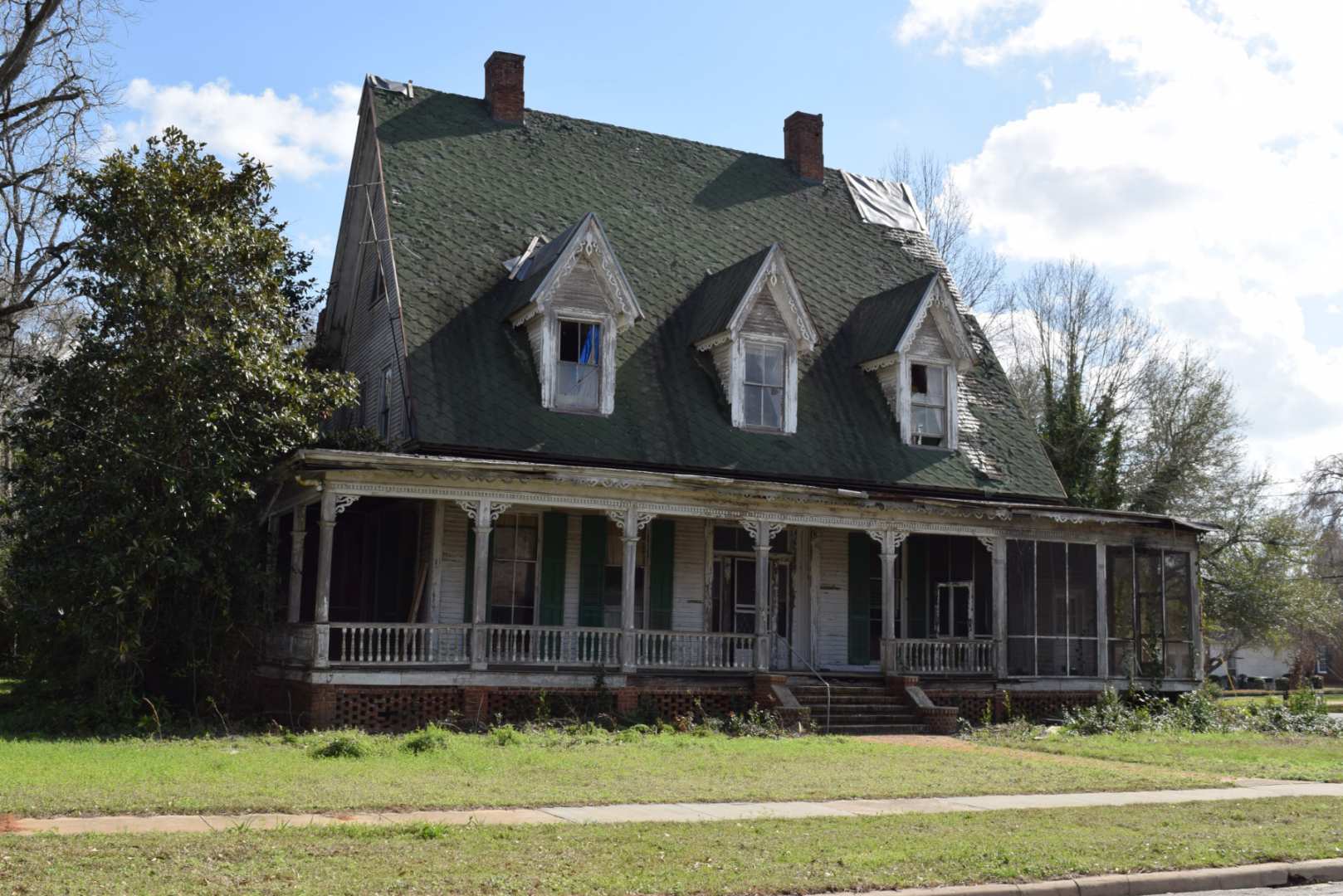 1876 Gothic Revival - Louisville, GA (Lost by fire.) - Old House