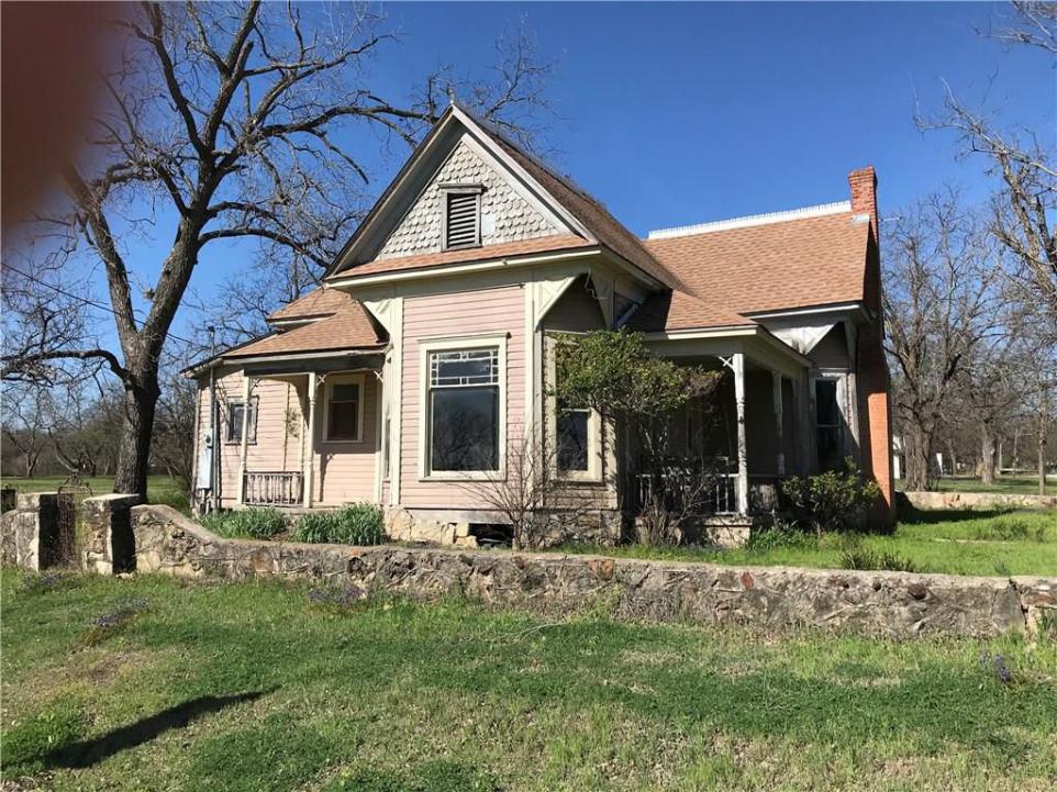 c. 1895 Queen Anne Hico, TX Old House Dreams