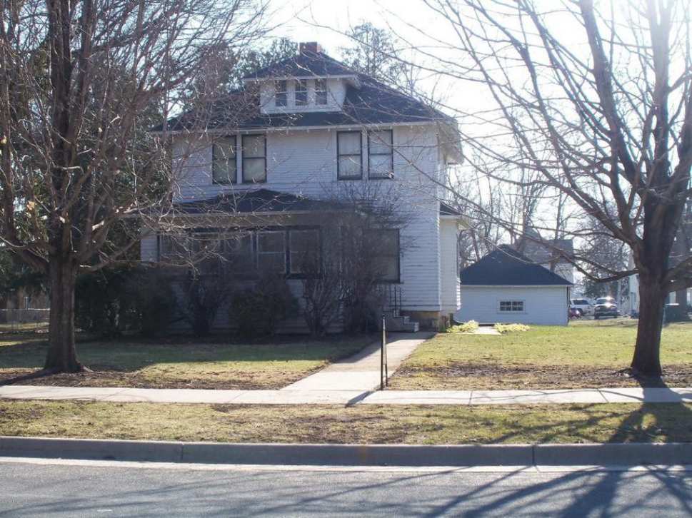 1910 Spring Valley, MN Old House Dreams