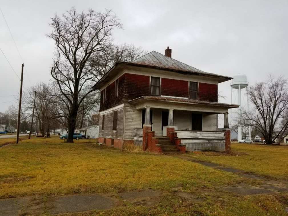 1915 Sigel, IL Old House Dreams