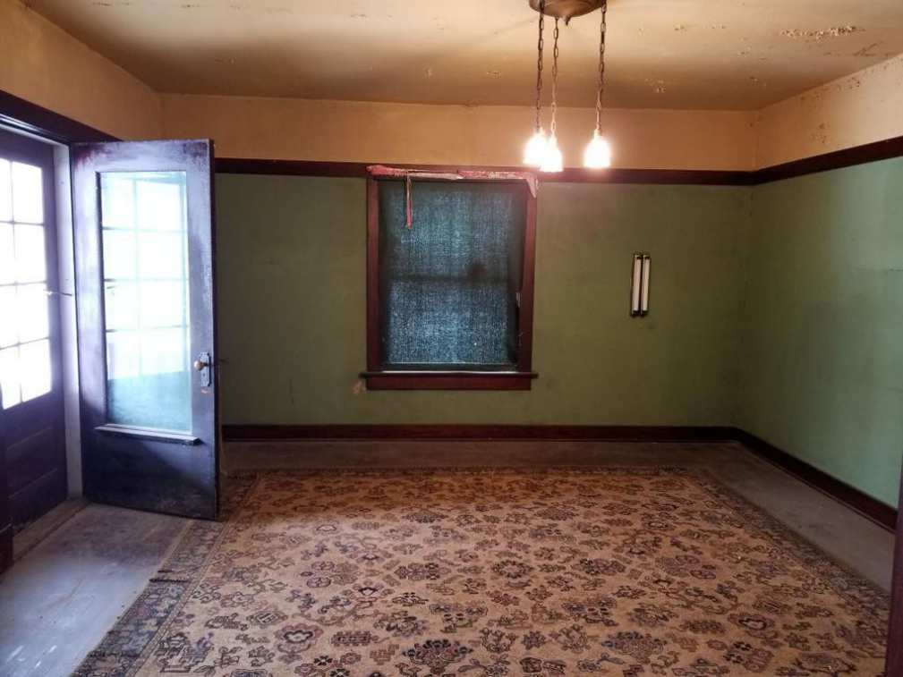 1915 Sigel, IL Old House Dreams