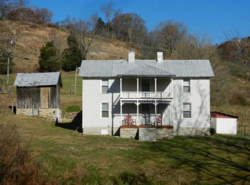 c. 1900 Fort Blackmore, VA Old House Dreams