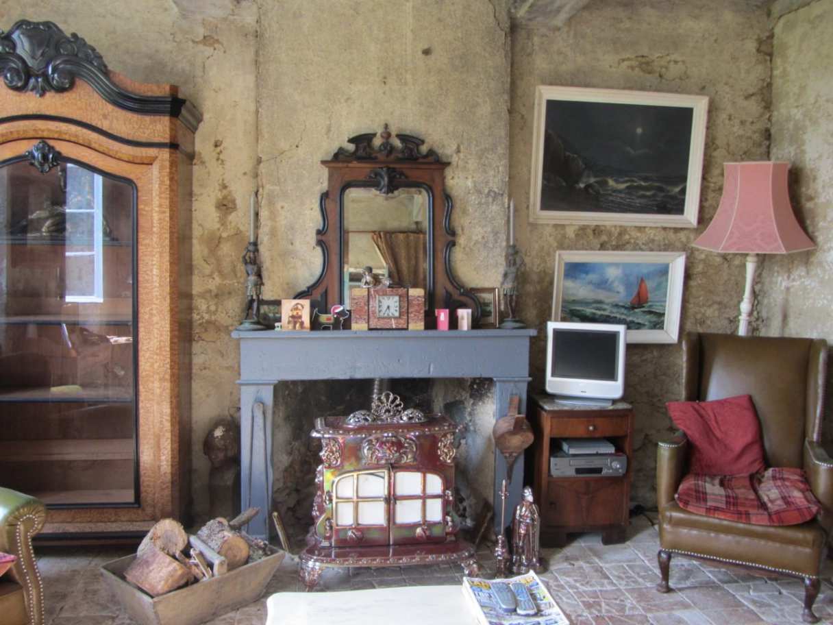 1860 L’IsleenDodon, France Old House Dreams