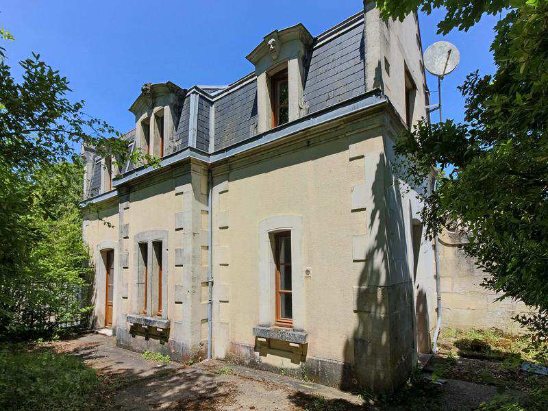 19th Century Jonzac, France Old House Dreams
