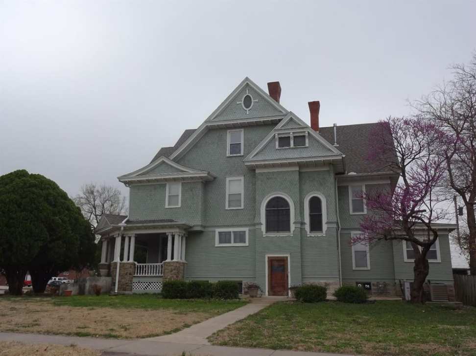 1905 Independence, KS Old House Dreams