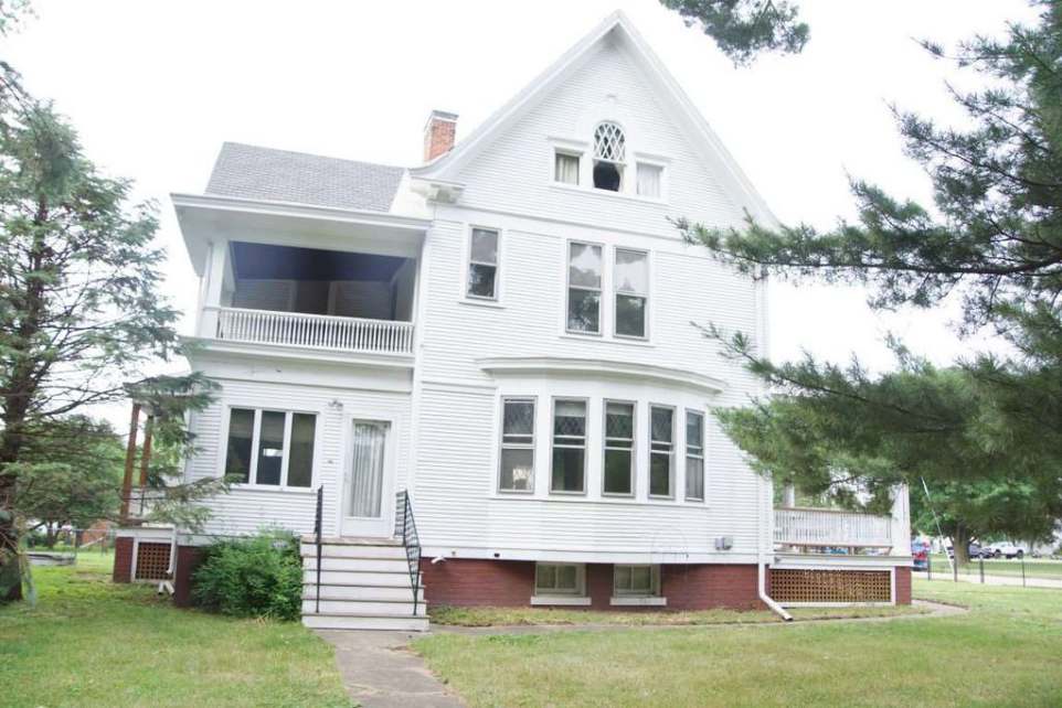 Princeville, IL Old House Dreams