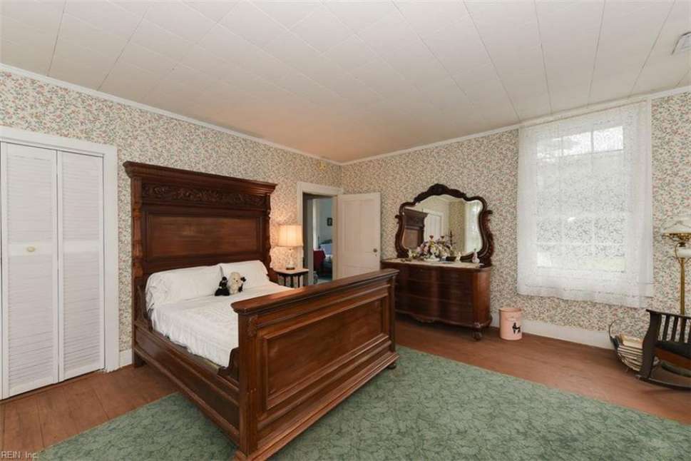 Chesapeake, VA Old House Dreams