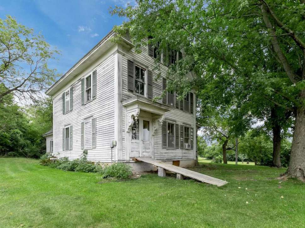 1877 Medford, MN Old House Dreams