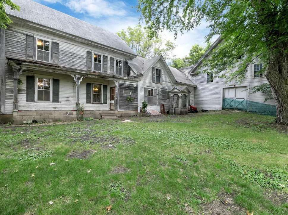 1877 Medford, MN Old House Dreams