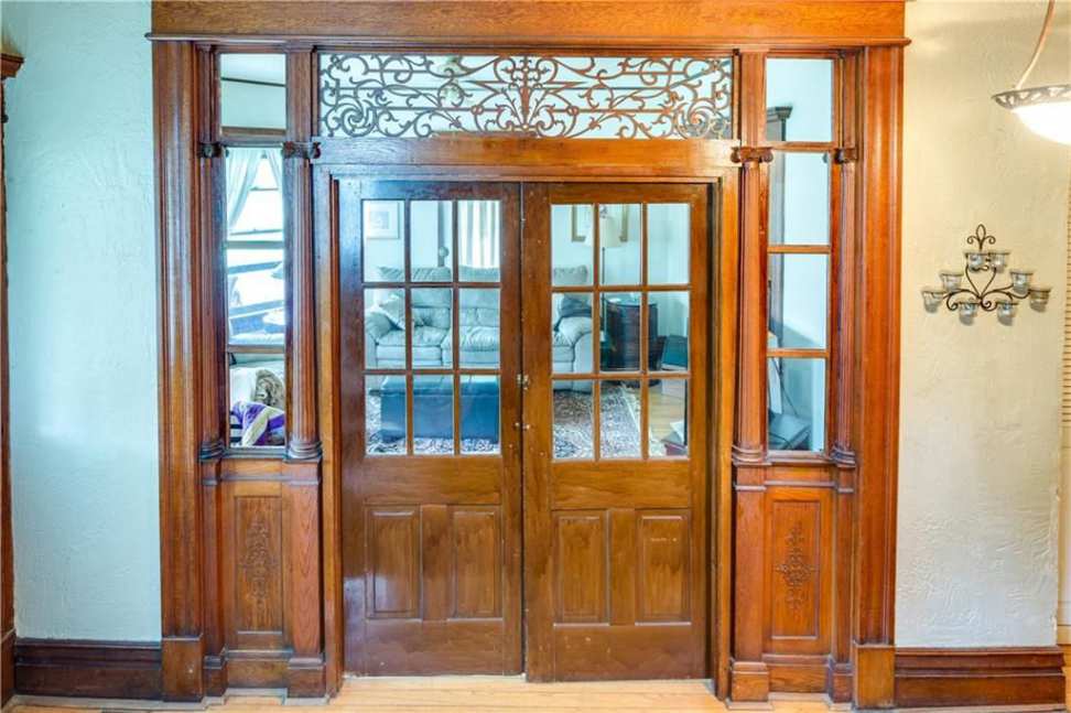 1906 Queen Anne Bath, NY Old House Dreams