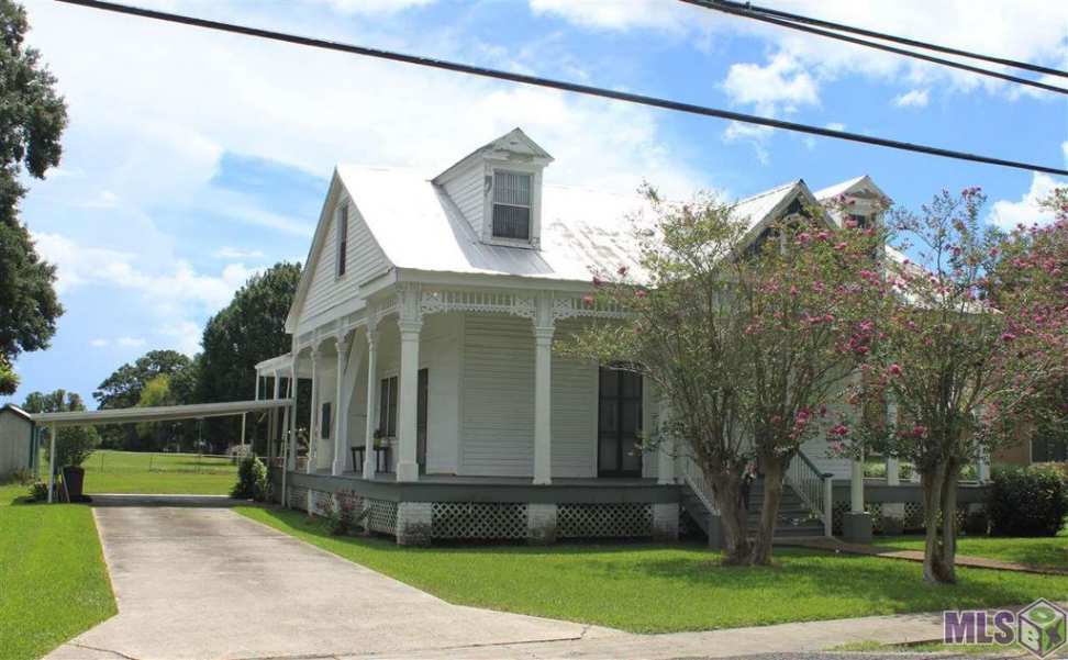 Donaldsonville, LA Old House Dreams