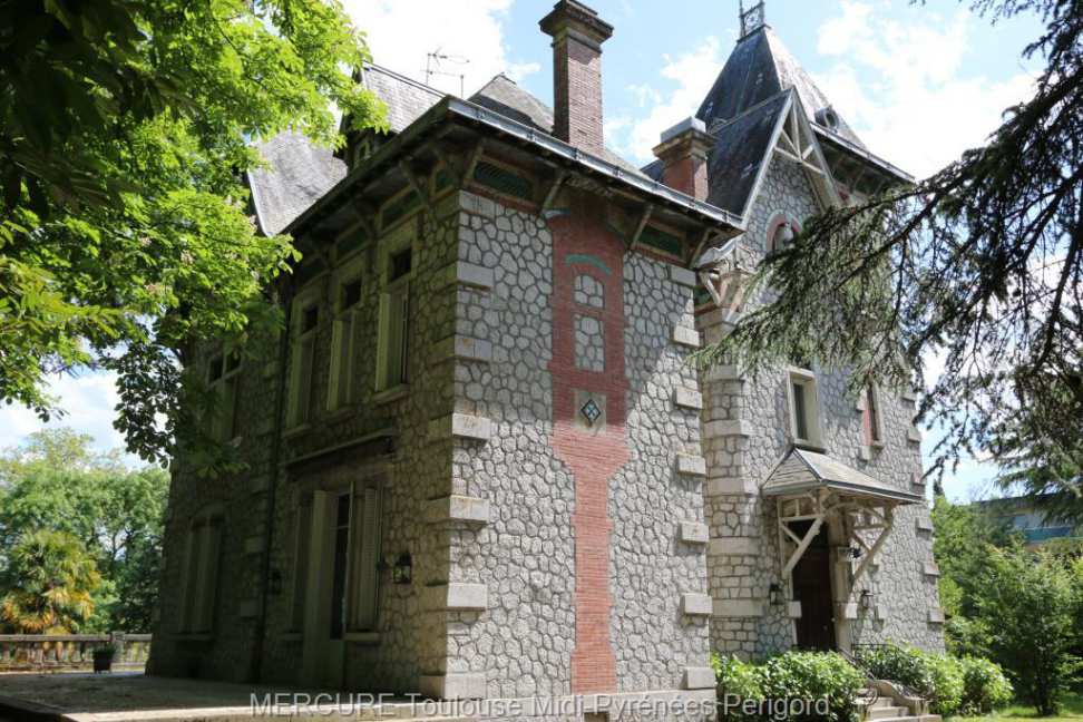 19th Century Saint Gaudens, France Old House Dreams