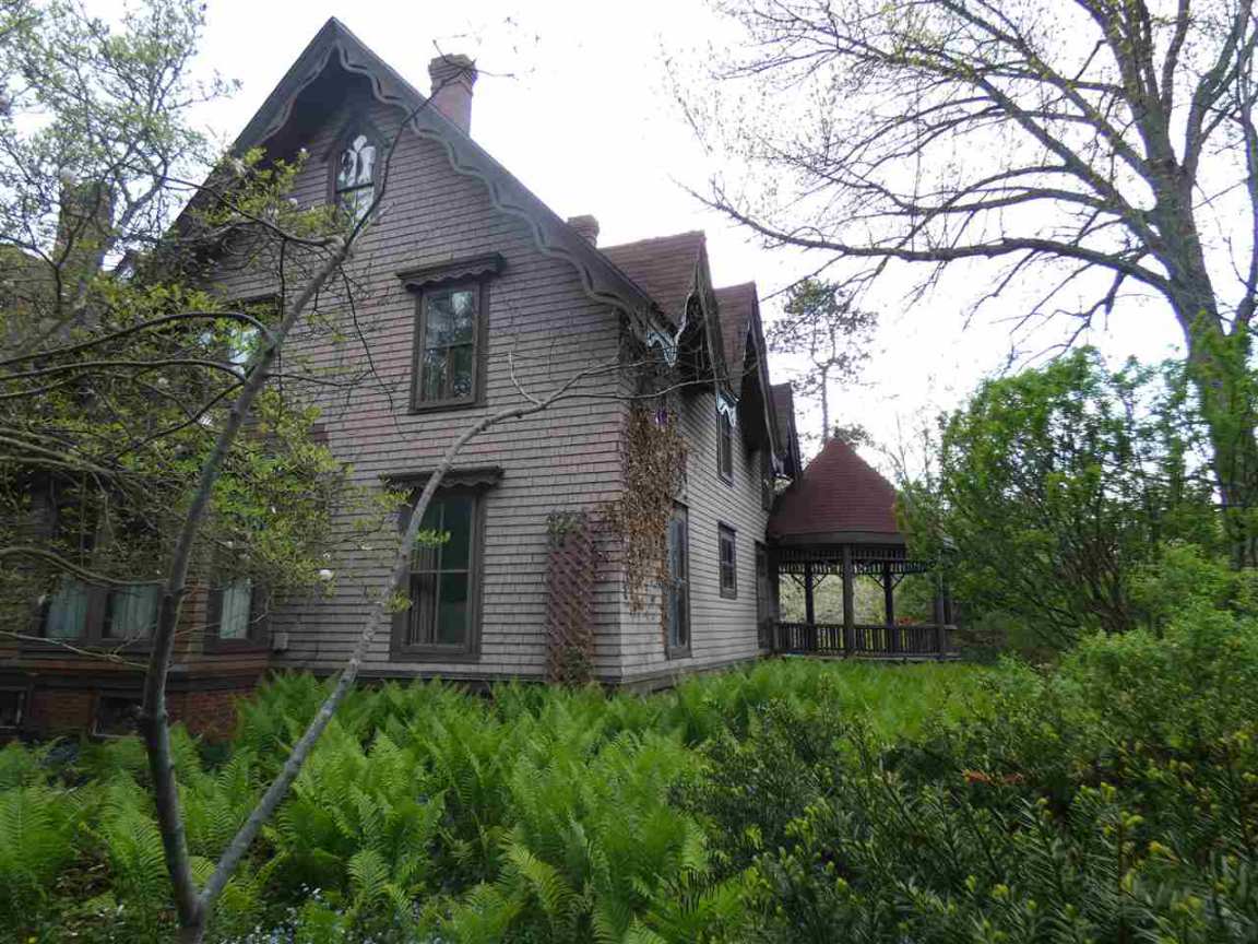 1864/1902 Canning, Nova Scotia Old House Dreams