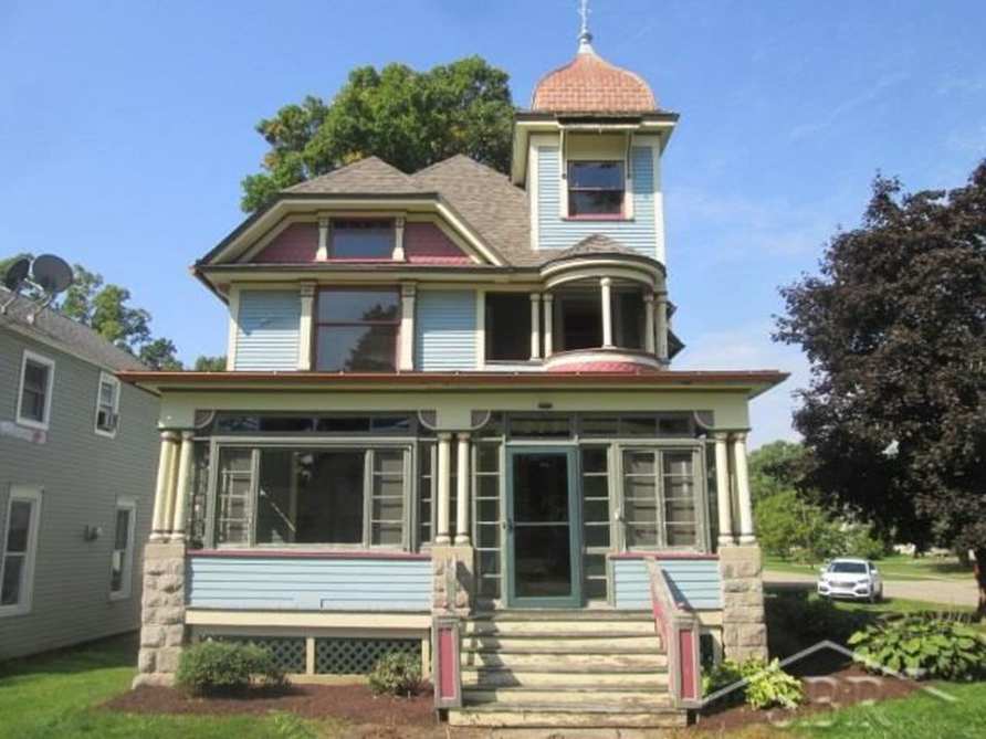 1898 Queen Anne Morrice, MI Old House Dreams