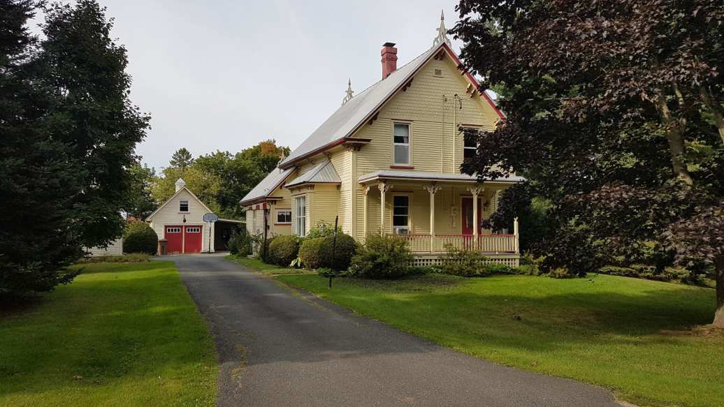 1896 Danville, Quebec Old House Dreams