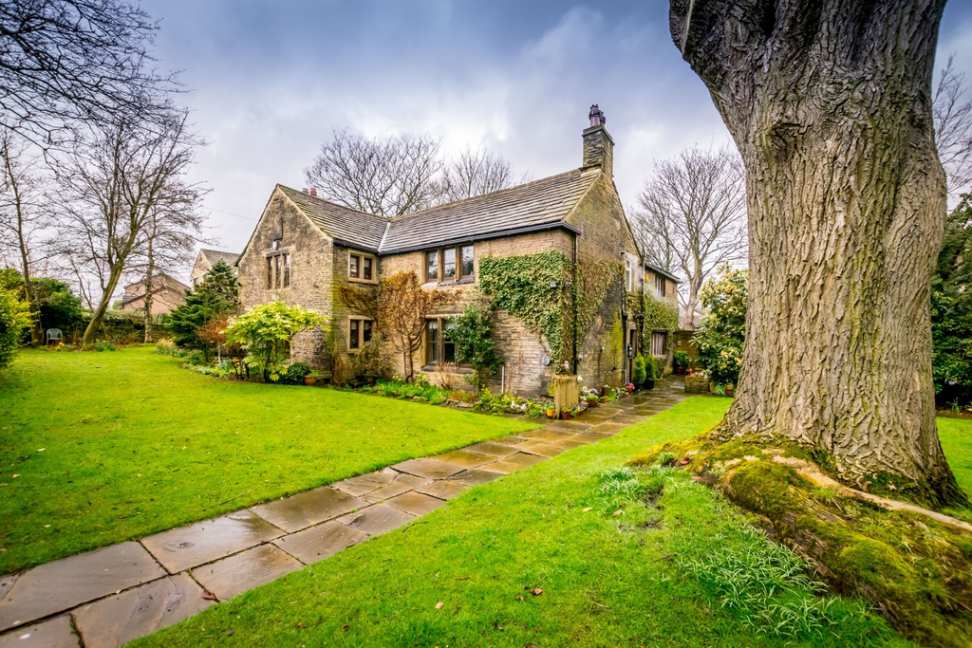 17th Century Brighouse, West Yorkshire, England Old House Dreams