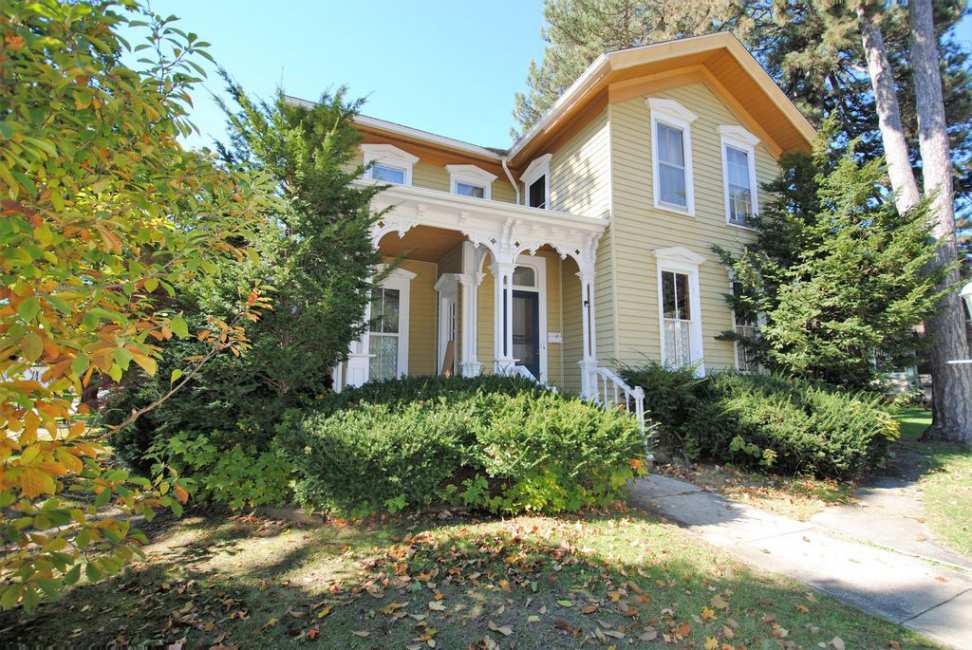 1863 Elkhorn, WI Old House Dreams