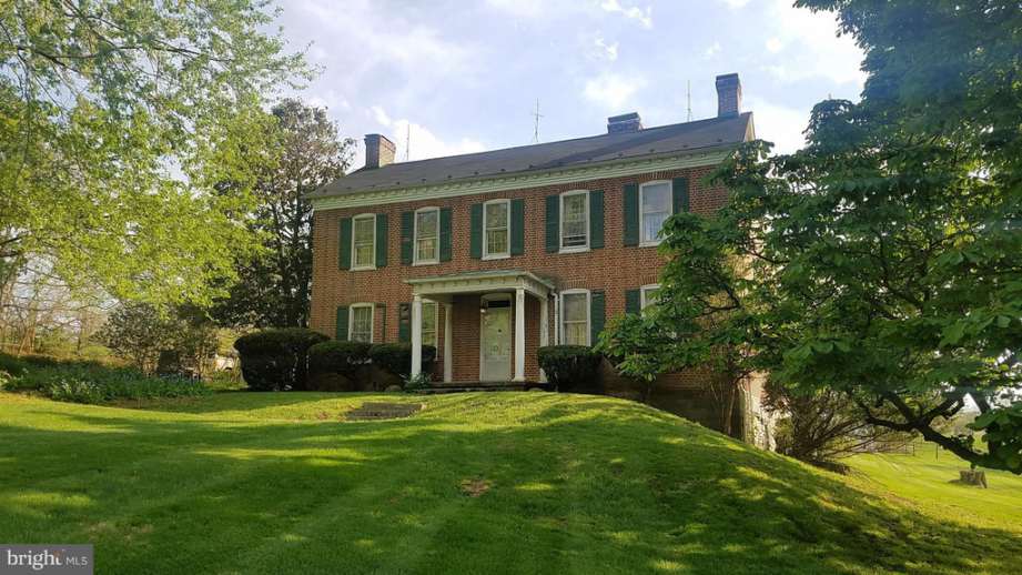 1869 Martinsburg, WV Old House Dreams