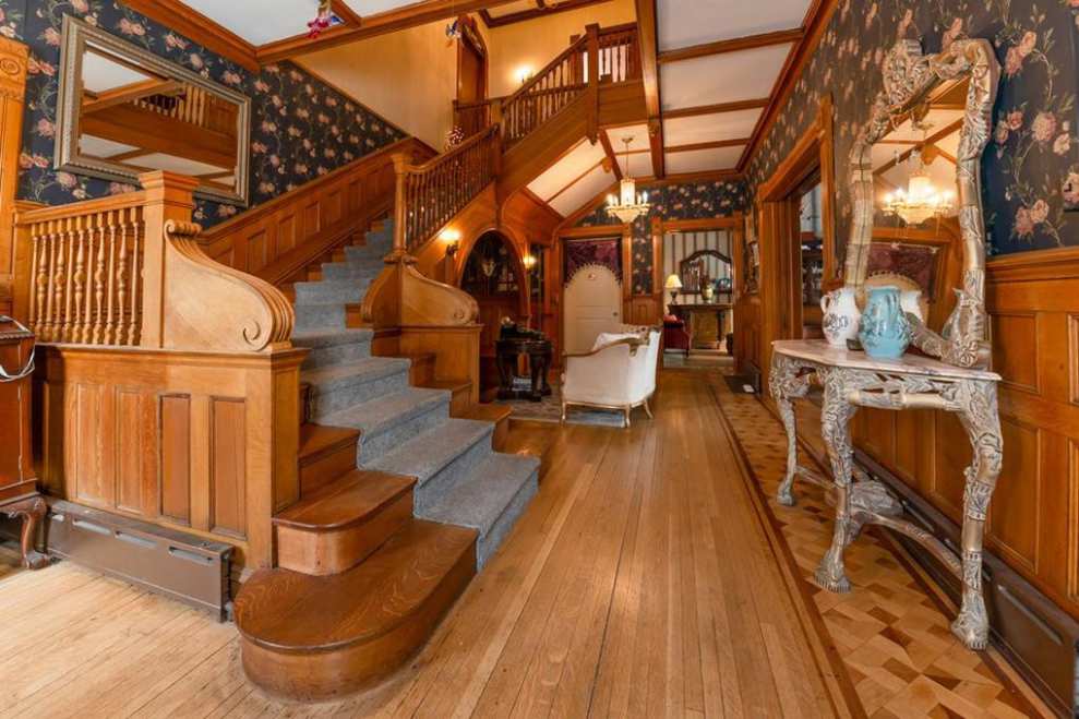 1895 Plattsburgh, NY Old House Dreams