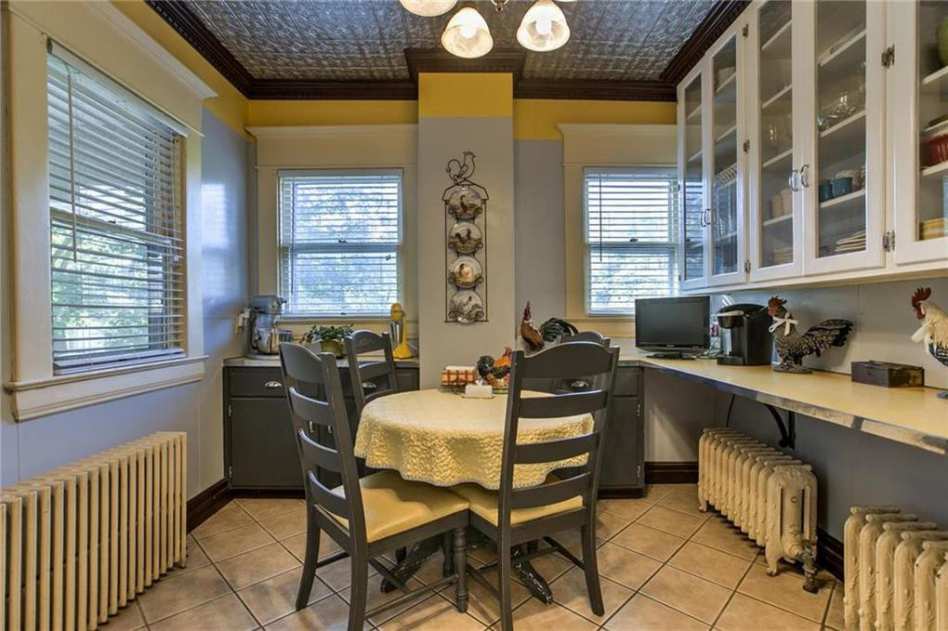 1894 Olathe, KS Old House Dreams