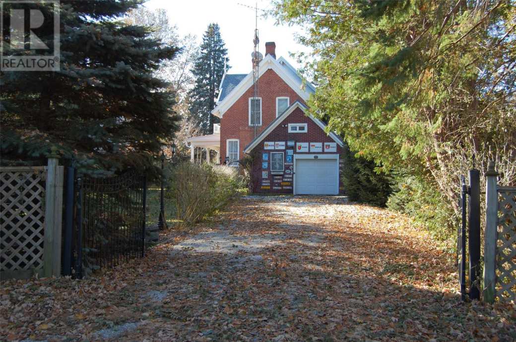 1879 Italianate South Ridgetown, Ontario Old House Dreams