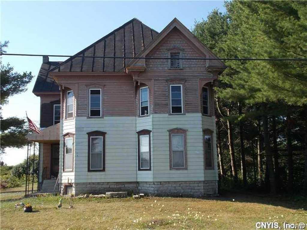 Queen Anne La Fargeville, NY Old House Dreams