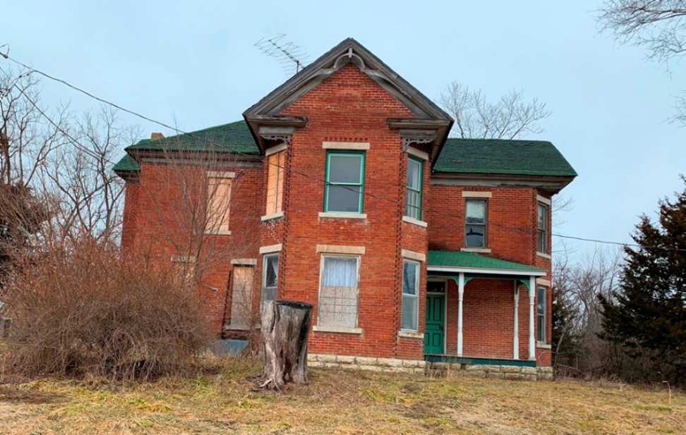 Trenton, MO Old House Dreams