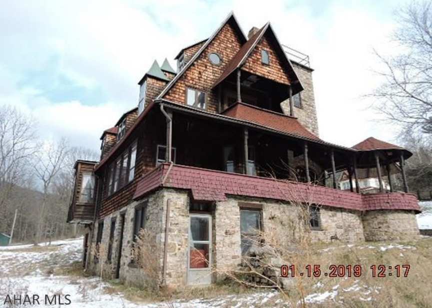 1898 Shingle in Williamsburg, PA Old House Dreams
