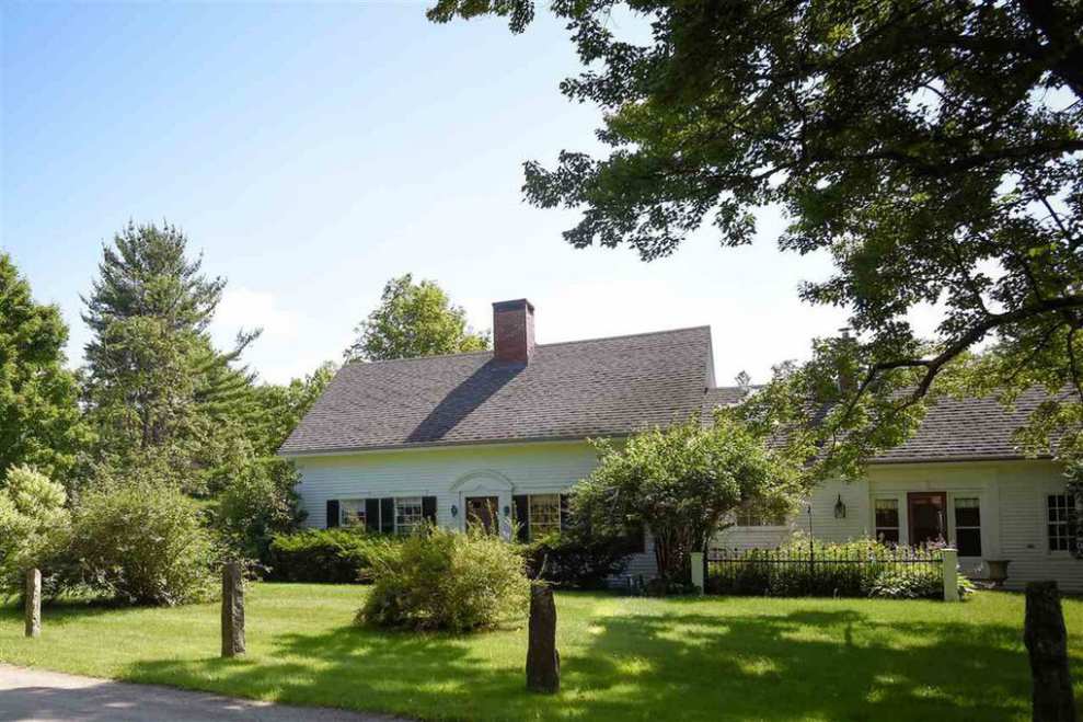 1827 Pike, NH Old House Dreams