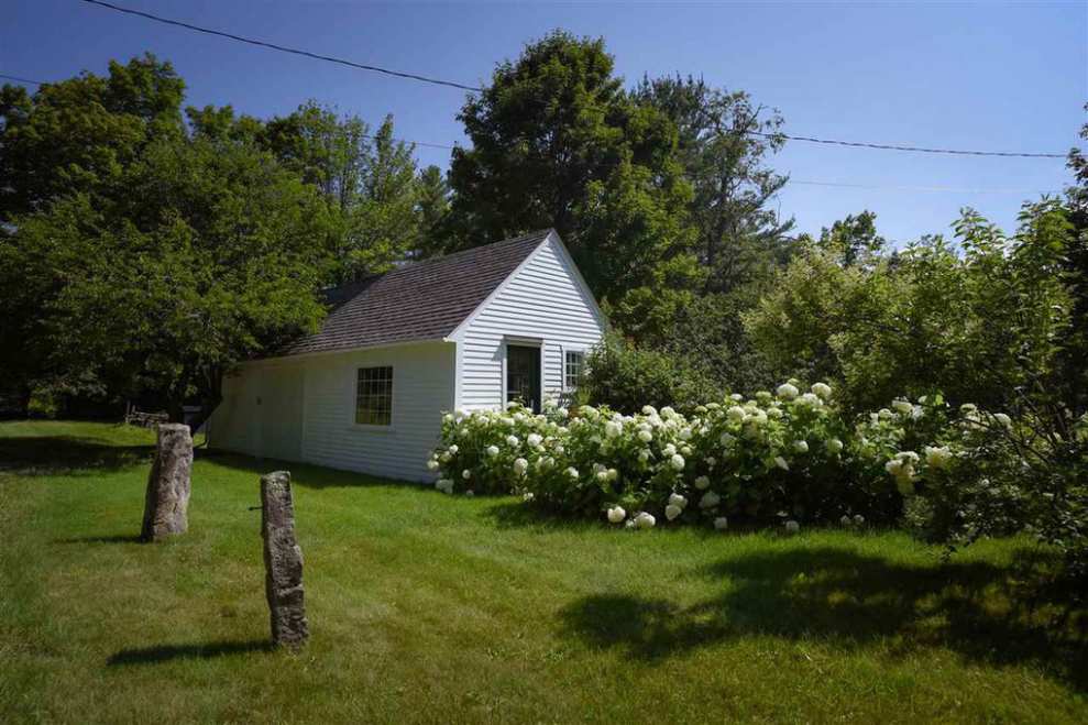 1827 Pike, NH Old House Dreams