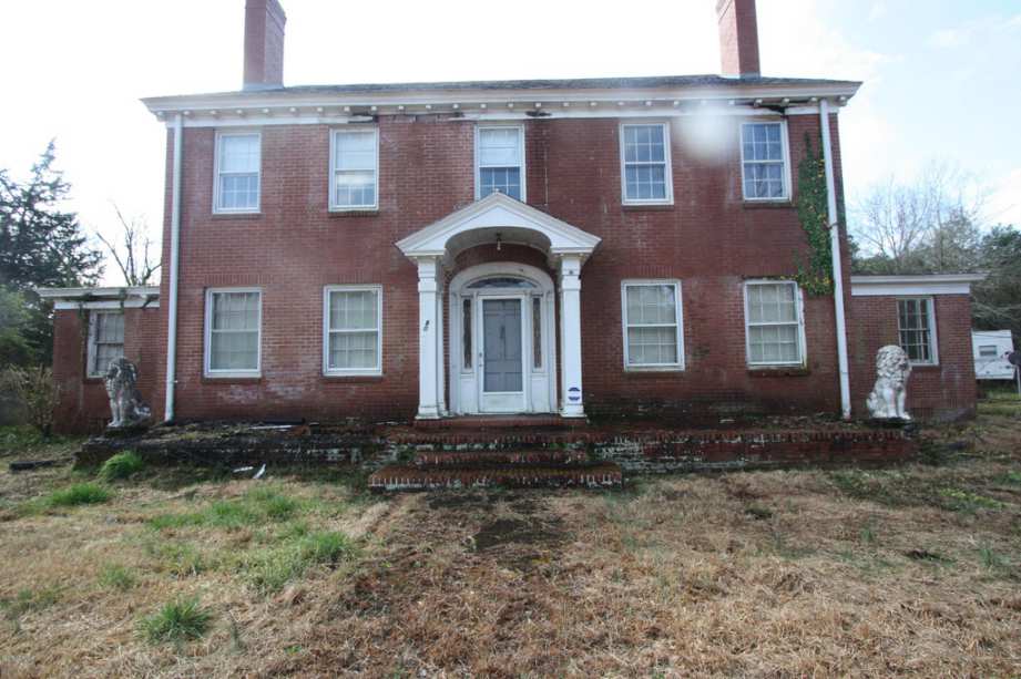 1938 Colonial Revival Rowland, NC Old House Dreams
