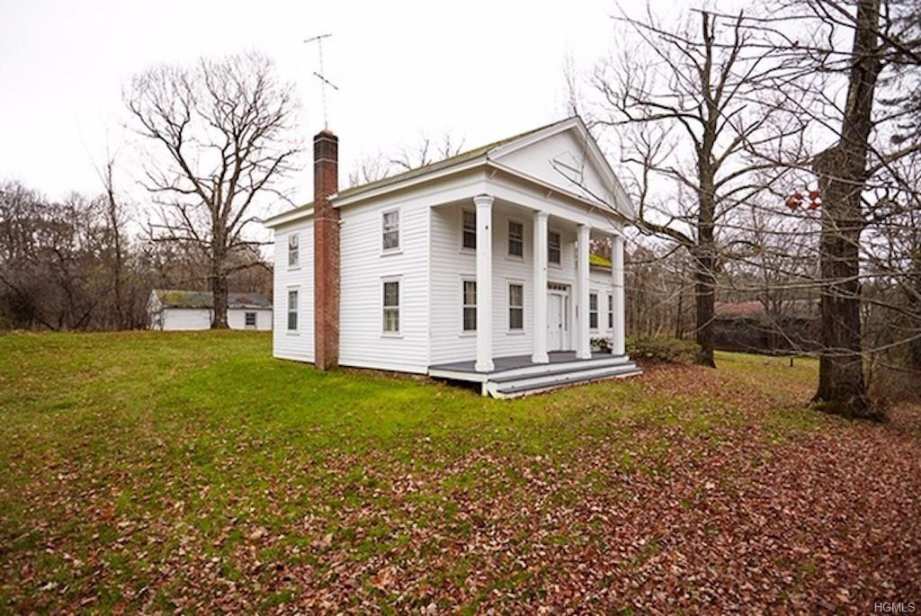 c. 1850 Greek Revival Clermont, NY Old House Dreams