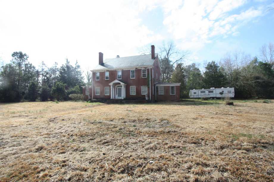 1938 Colonial Revival Rowland, NC Old House Dreams