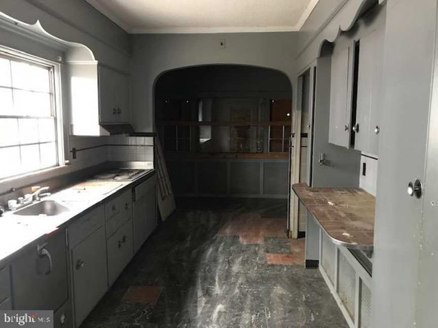 c. 1900 Colonial Revival Vineland, NJ Old House Dreams