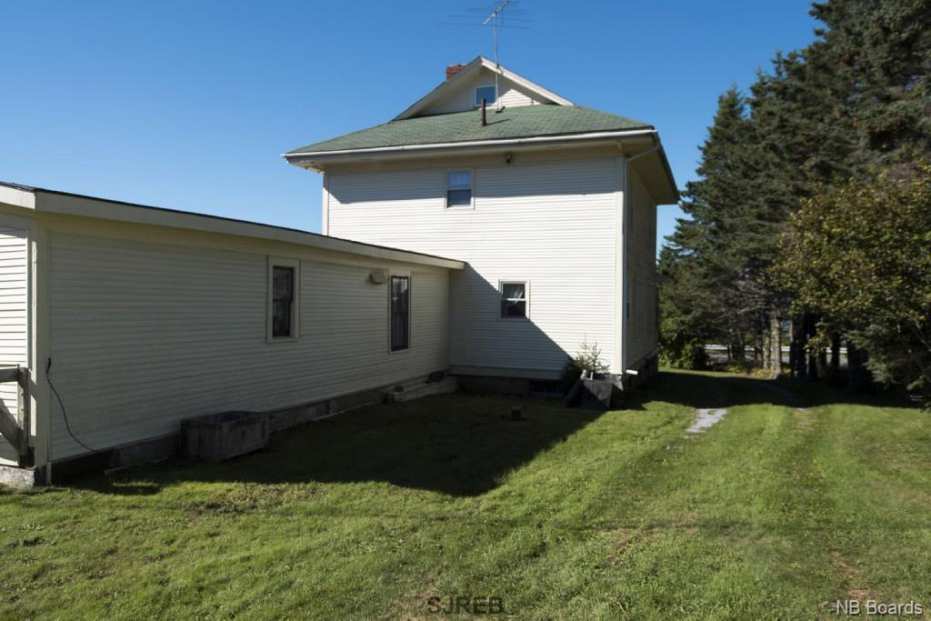 c. 1910 Maces Bay, New Brunswick Old House Dreams