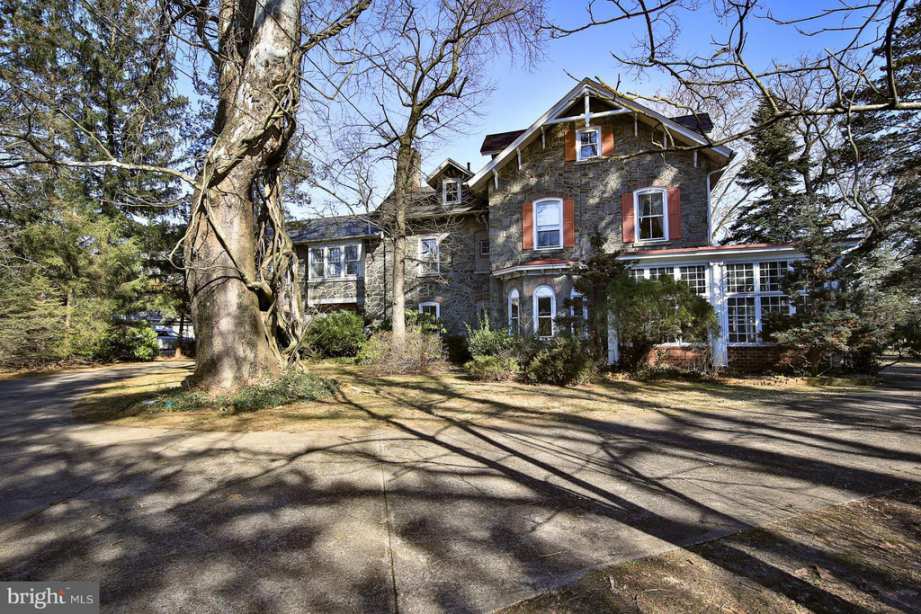 Elkins Park, PA 235,000 Old House Dreams