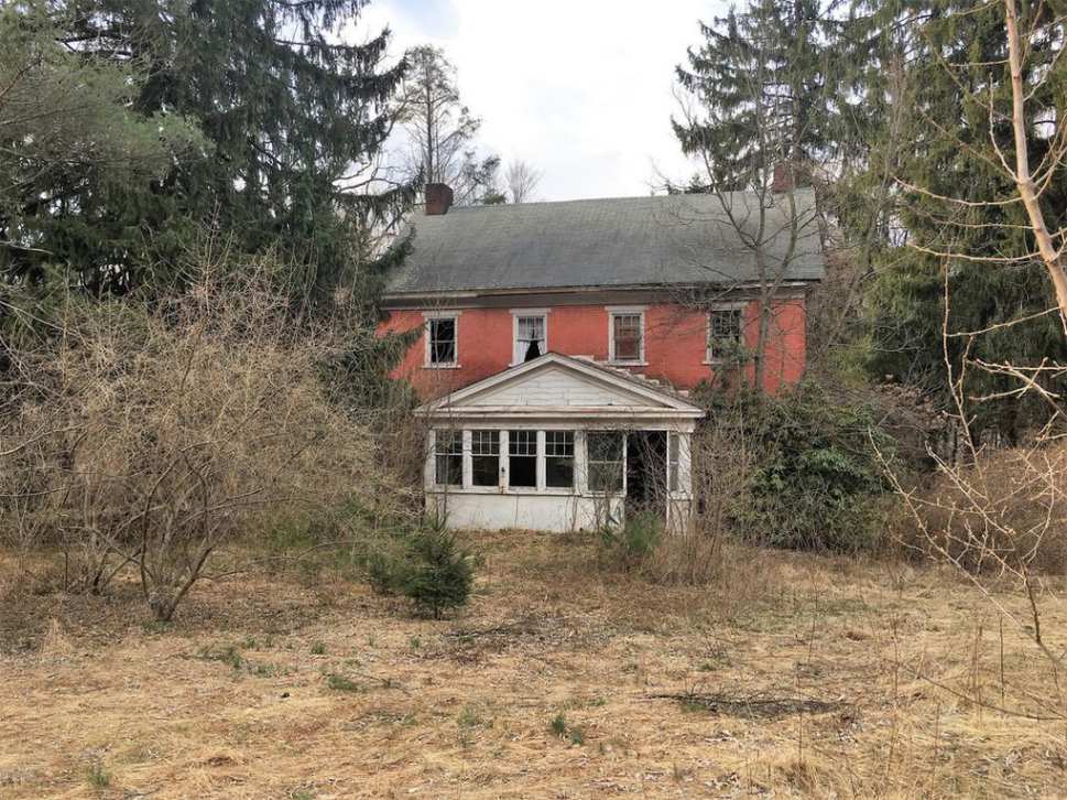 c. 1880 Nescopeck, PA Old House Dreams