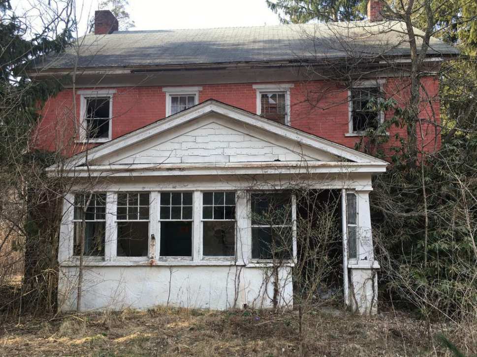 c. 1880 Nescopeck, PA Old House Dreams